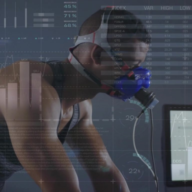 athlete completing a PNOĒ breath analysis in Arlington